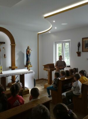 Zabezpieczone: „Milion dzieci modli się na różańcu” – udział w ogólnoświatowej akcji modlitwy dzieci o pokój na świecie