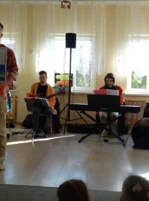 Zabezpieczone: Mobilna Filharmonia – „Kierunek wschód – Muzyczne opowieści z orientu”